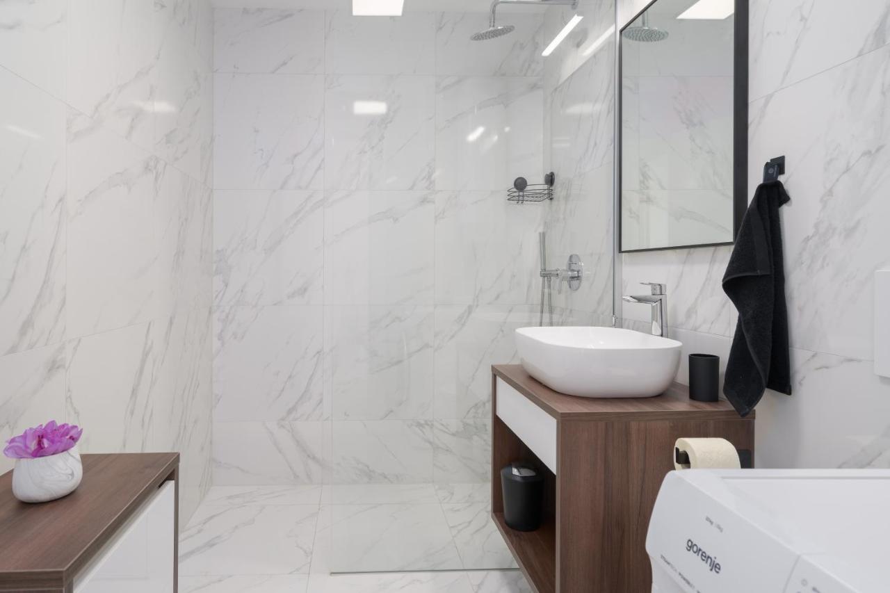 Apartman Ivan Krk Кърк Екстериор снимка